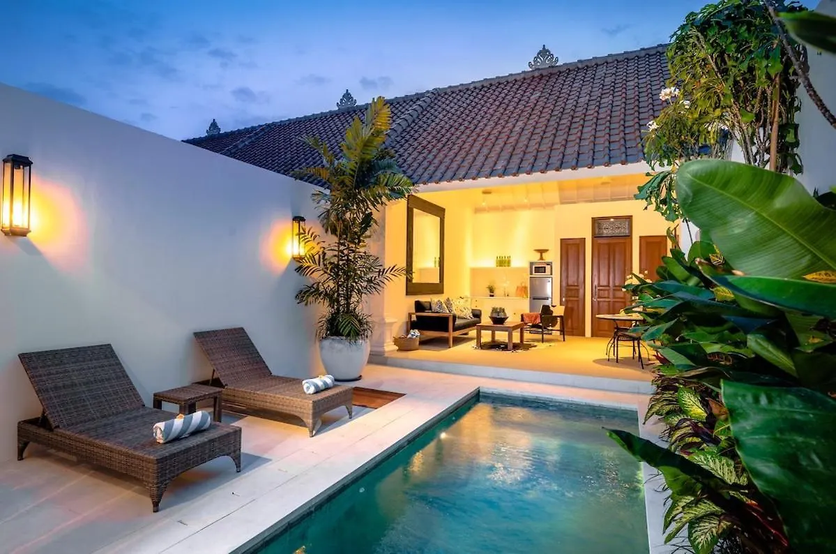 Ti - 1Br Pool Villa In The Heart Of Seminyak סמיניאק